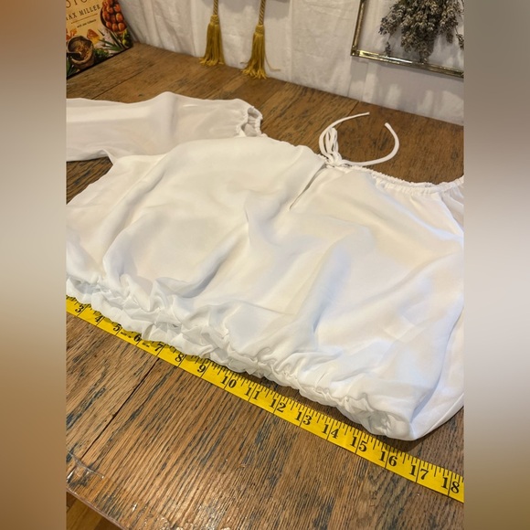 ❣️AMANDA UPRICHARD OFF-THE-SHOULDER BLOUSE – SIZE L - Picture 7 of 11